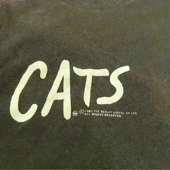 Vintage 1981 Cats the Musical Tee Shirt - Picture 4 of 6